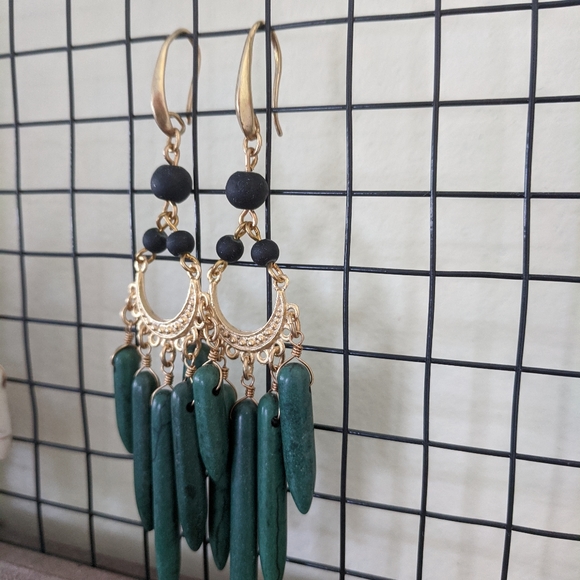 David Aubrey Earrings - Picture 3 of 3